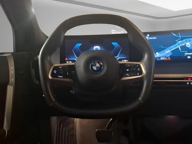 BMW iX xDrive40