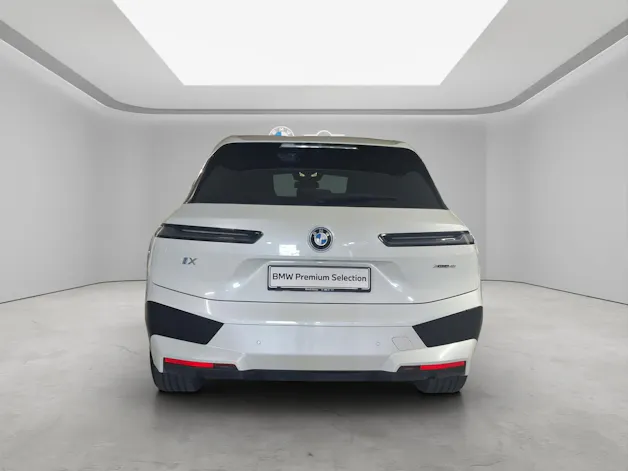 BMW iX xDrive40