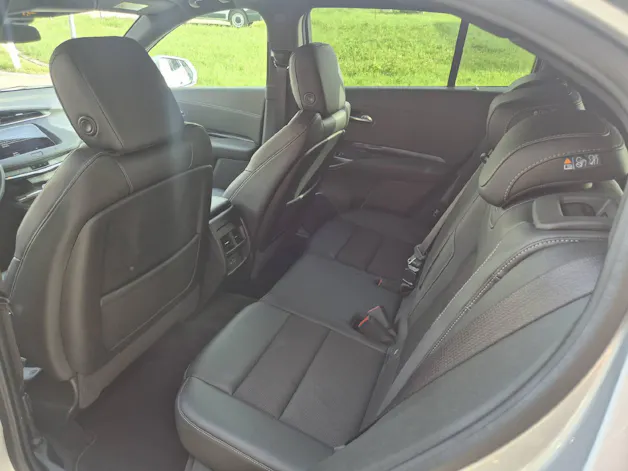 CADILLAC XT4 2.0 TD 174 PS Luxury