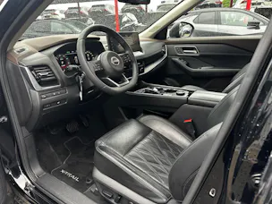 NISSAN X-Trail 1.5 VC-T Tekna+ e-4orce 7P