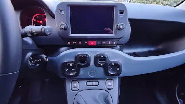 FIAT Panda 1.0 Hybrid Cross