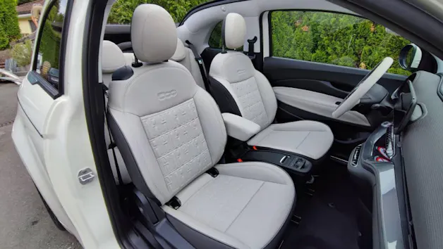 FIAT 500 Cabrio La Prima by Bocelli Top