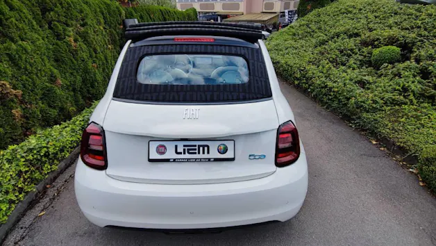 FIAT 500 Cabrio La Prima by Bocelli Top