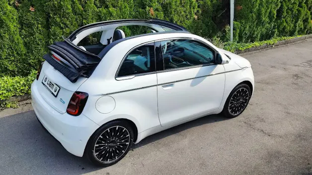 FIAT 500 Cabrio La Prima by Bocelli Top