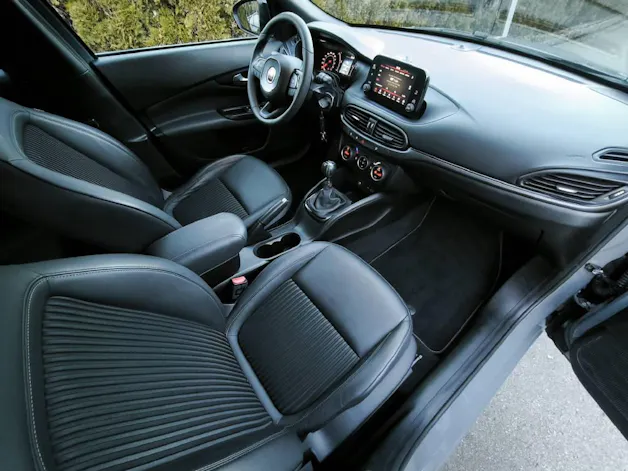 FIAT Tipo 1.4 T-Jet S-Design