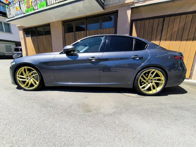 ALFA ROMEO Giulia 2.0 Q4 Veloce