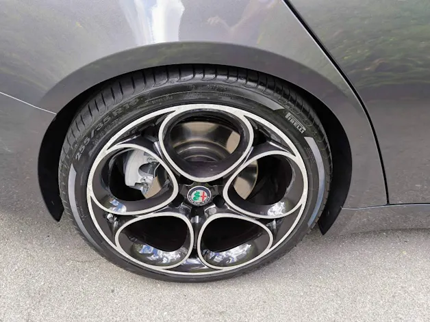 ALFA ROMEO Giulia 2.0 Q4 Veloce