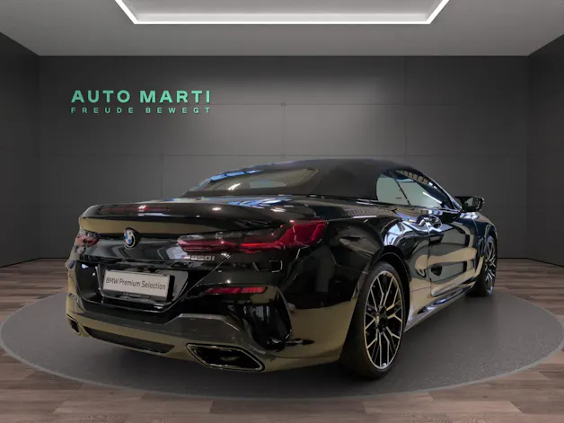 BMW M850i xDrive Cabriolet