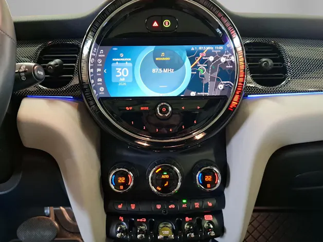 MINI F56 Cooper SE