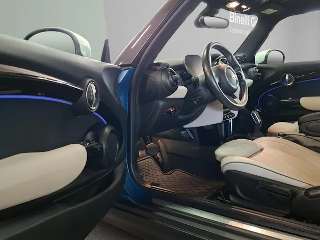 MINI F56 Cooper SE