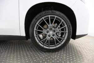 immagine del veicolo LEAPMOTOR Design AWD
