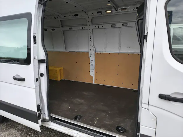 NISSAN NV400 3.5 Kaw. L3H2 2.3 dCi 135 Comf.