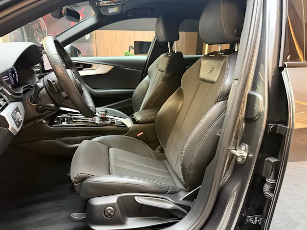 AUDI A4 Avant 2.0 35 TDI T-Tronic
