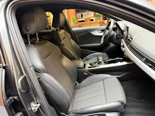 AUDI A4 Avant 2.0 35 TDI T-Tronic