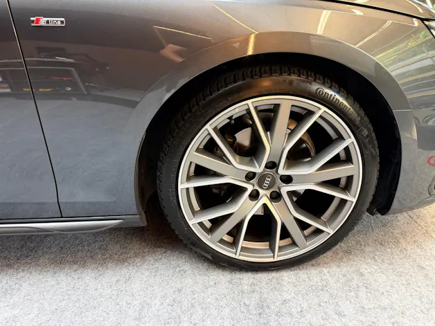 AUDI A4 Avant 2.0 35 TDI T-Tronic