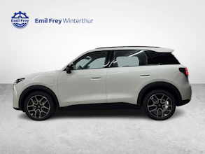 https://vehicle.imgix.net/4444470/4569fe82-74fc-4ff8-8964-c9c2338f27fa.jpg