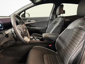 https://vehicle.imgix.net/4444486/bb5fcca8-85c1-4d6f-bcd8-f41ae3a4241d.jpg