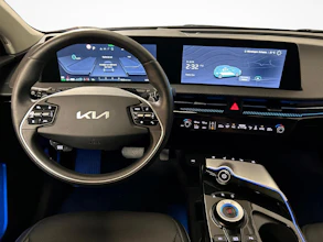 https://vehicle.imgix.net/4444513/2a369b2a-dd63-4b33-a462-89d1cc3d2b21.jpg