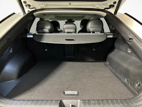 https://vehicle.imgix.net/4444519/15129bea-7fb5-49b4-bd04-726de0ad3300.jpg