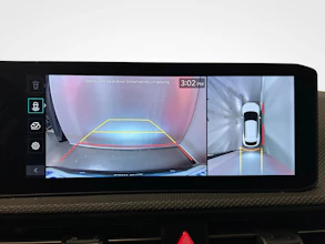 https://vehicle.imgix.net/4444519/42e856c1-ca9c-498f-a774-042304bad172.jpg