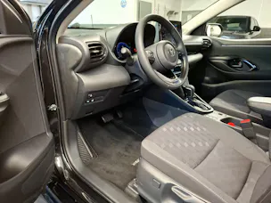 Toyota Yaris 1.5 VVT-i HSD Trend