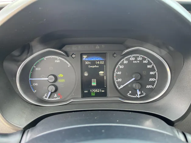 Toyota Yaris 1.5 VVT-i HSD Trend