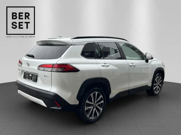 Toyota Corolla Cross 2.0 HSD Trend AWD-i