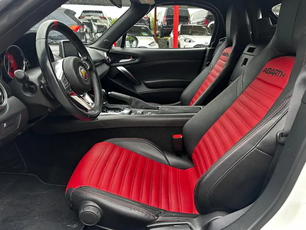 FIAT 124 Abarth Spider 1.4 MultiAir