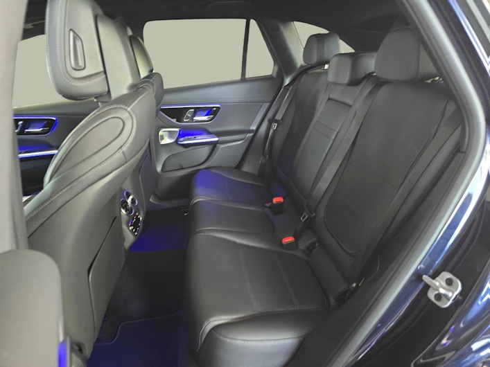 Fahrzeugbild MERCEDES-BENZ GLC 300