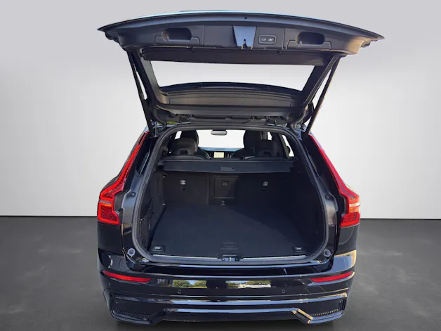 VOLVO XC60 2.0 T8 TE XCENTRIC Black Edition eAWD