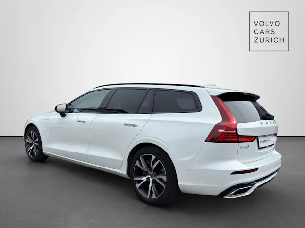 VOLVO V60 2.0 T8 TE R-Design eAWD