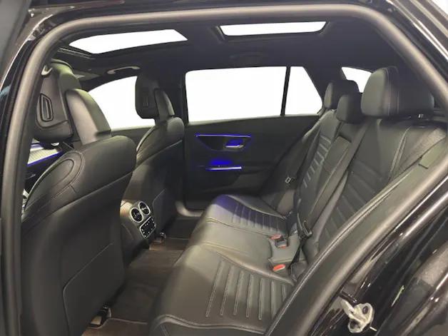 MERCEDES-BENZ C 220 d  AMG Line 4Matic Swiss Star T-Modell
