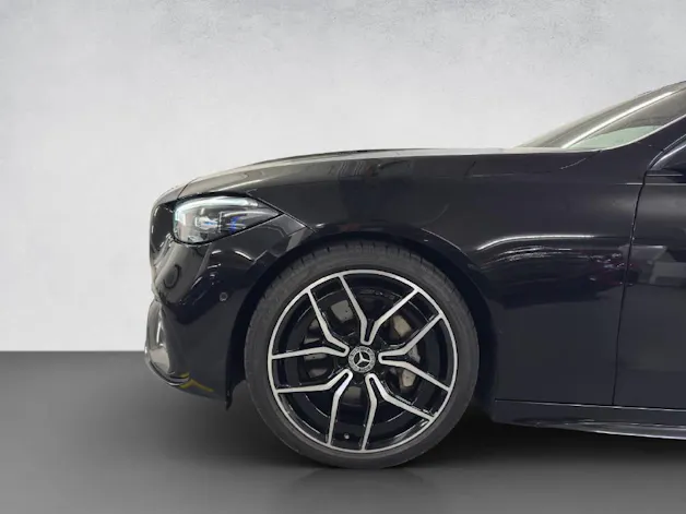 MERCEDES-BENZ C 220 d  AMG Line 4Matic Swiss Star T-Modell