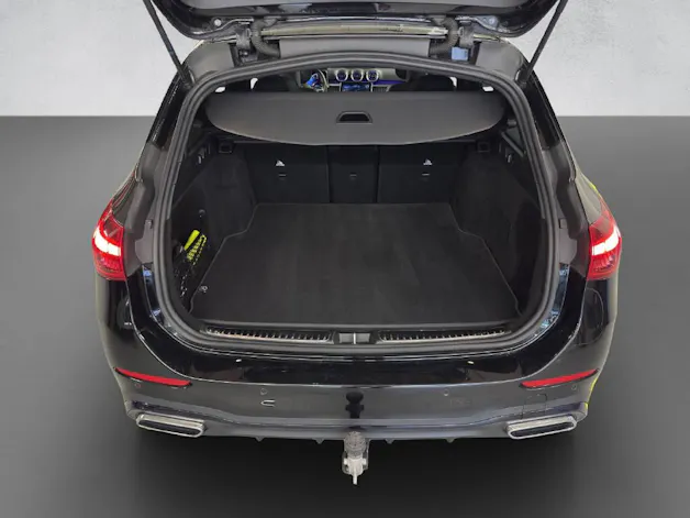 MERCEDES-BENZ C 220 d  AMG Line 4Matic Swiss Star T-Modell