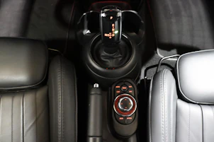 image du véhicule MINI Cabrio F57 2.0i Cooper S SDKG