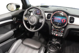 https://vehicle.imgix.net/4444655/a3ebf80a-279d-4265-9c86-0755e94c6111.JPG