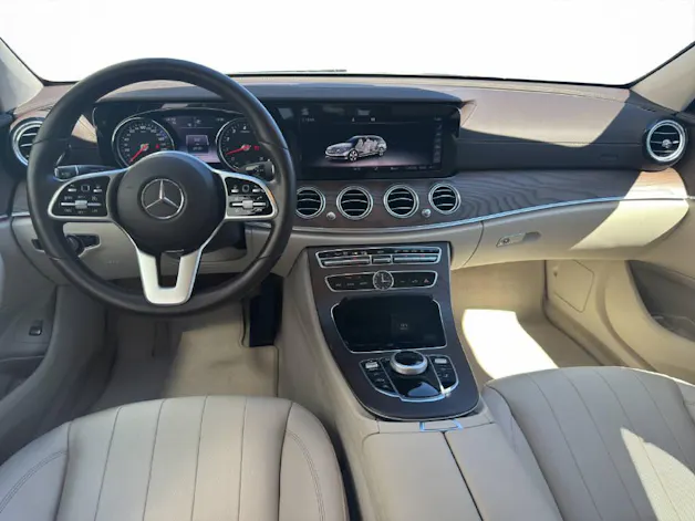 MERCEDES-BENZ E 200 Exclusive 4Matic T-Modell