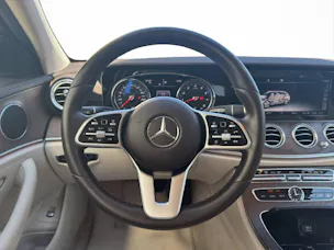 MERCEDES-BENZ E 200 Exclusive 4Matic T-Modell