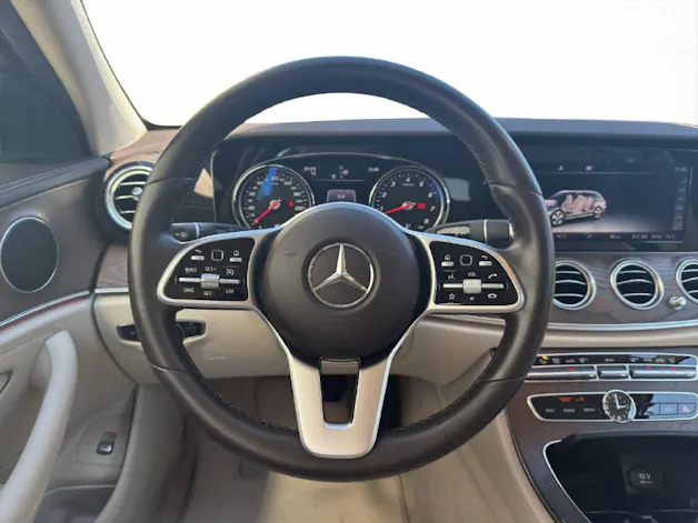 MERCEDES-BENZ E 200 Exclusive 4Matic T-Modell