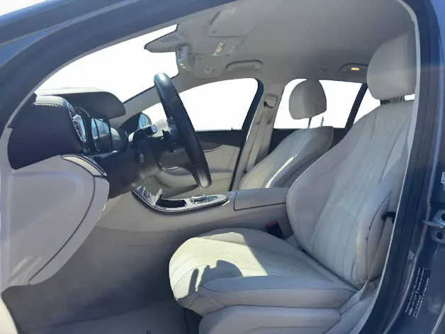 MERCEDES-BENZ E 200 Exclusive 4Matic T-Modell