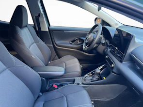 Fahrzeugbild TOYOTA Yaris 1.5 VVT-i HSD Trend