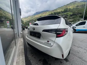 Toyota Corolla Touring Sports 2.0 HSD GR-S