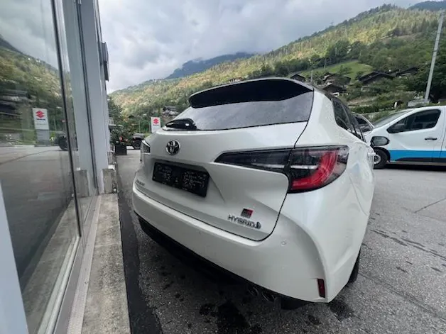 Toyota Corolla Touring Sports 2.0 HSD GR-S