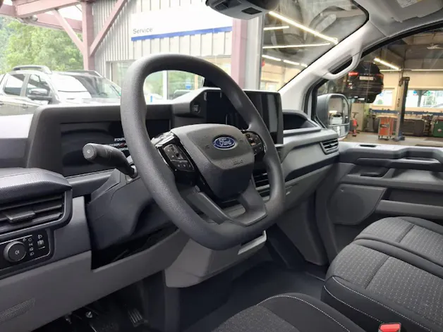 FORD Transit C Van 320 L1 2.5 Duratec 233 Trend PHEV