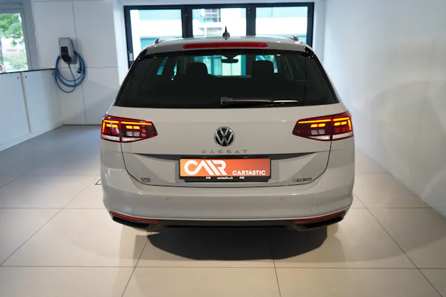 VW Passat Variant 2.0 TDI 200 Business DSG 4m