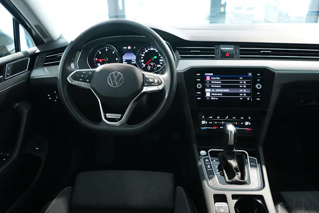VW Passat Variant 2.0 TDI 200 Business DSG 4m