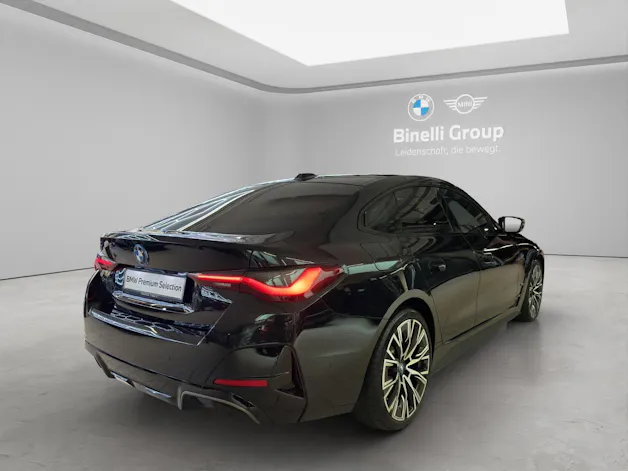 BMW i4 M50