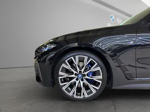 BMW i4 M50