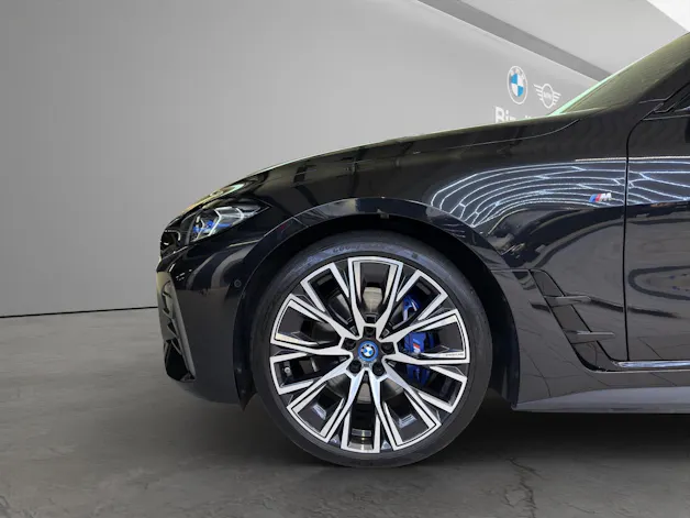 BMW i4 M50