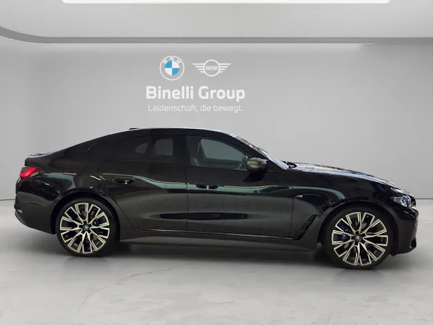 BMW i4 M50